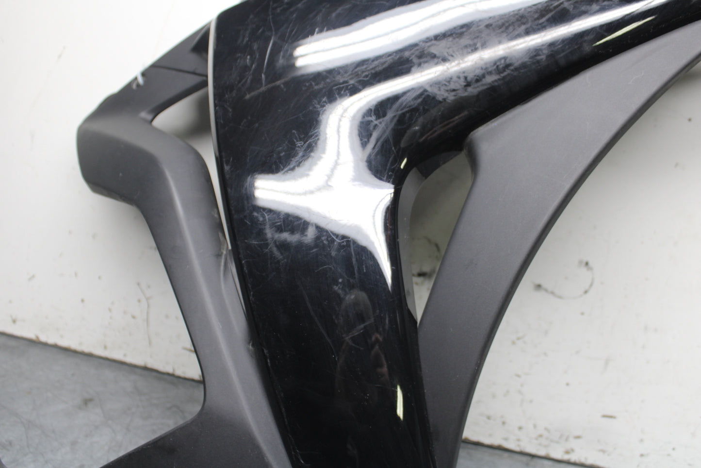 15-17 YAMAHA YZF R3 RIGHT LOWER MID UPPER SIDE FAIRING COWL  BB526