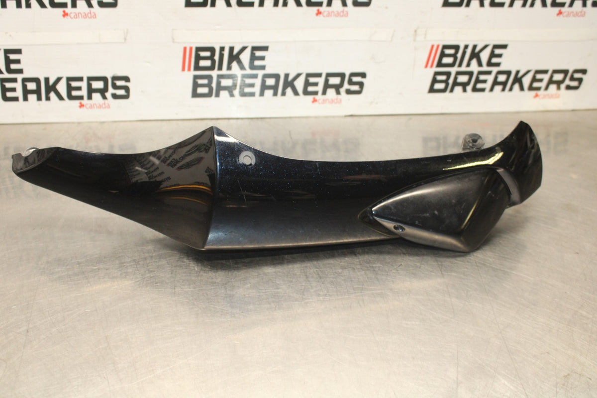 08 KAWASAKI NINJA ZX10R RIGHT REAR BACK TAIL FAIRING COWL SHROUD BB932