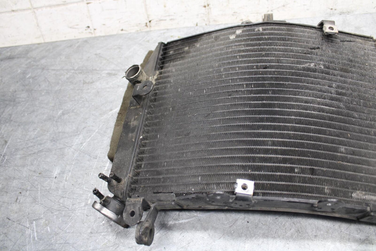 2003 Yamaha YZF R6 ENGINE RADIATOR MOTOR COOLER COOLING RADIATER BB539