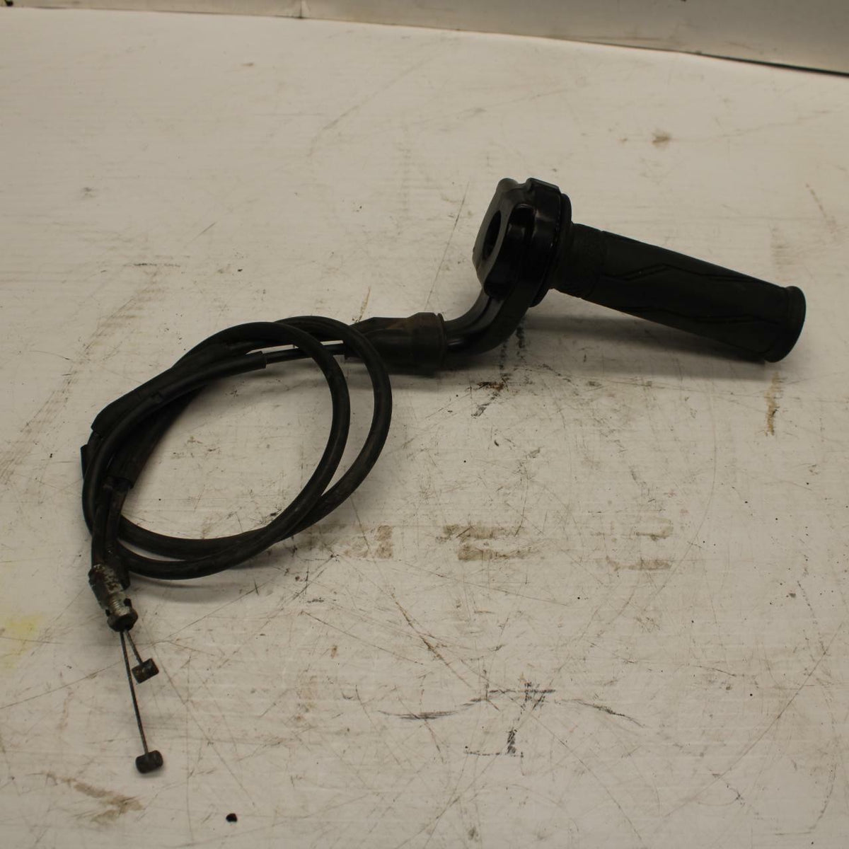 07 YAMAHA YZF R6 2c0 THROTTLE CABLES LINES BB284