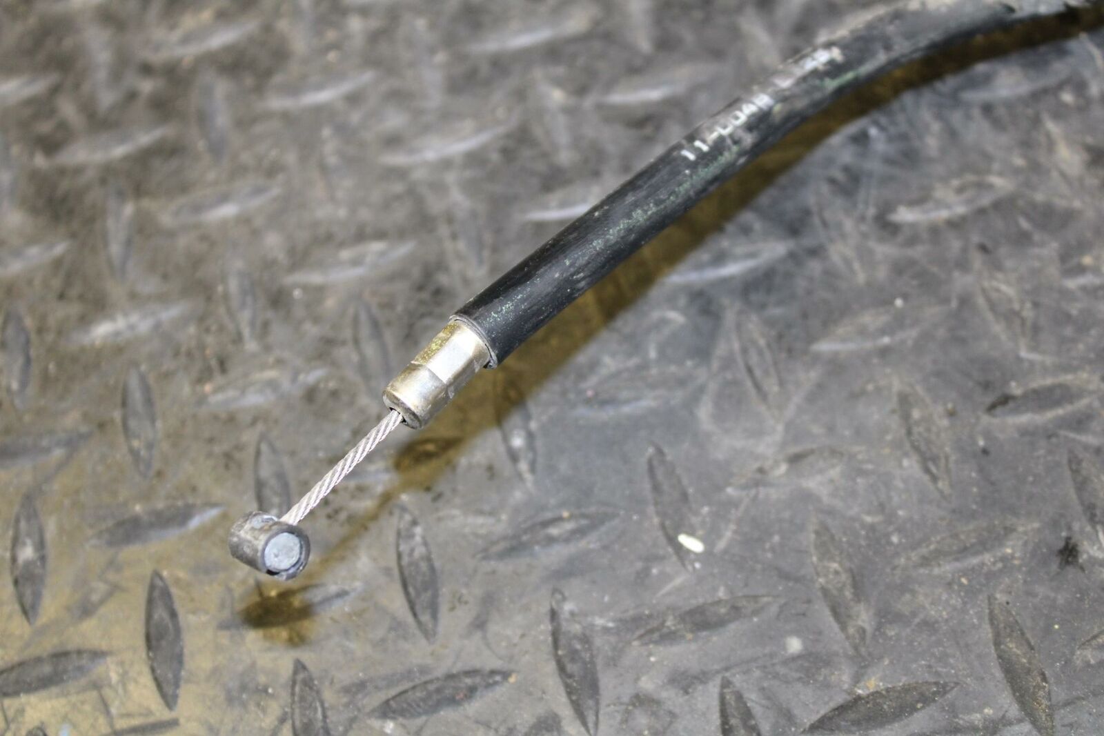 06-07 KAWASAKI NINJA ZX10R CLUTCH CABLE LINE BB186