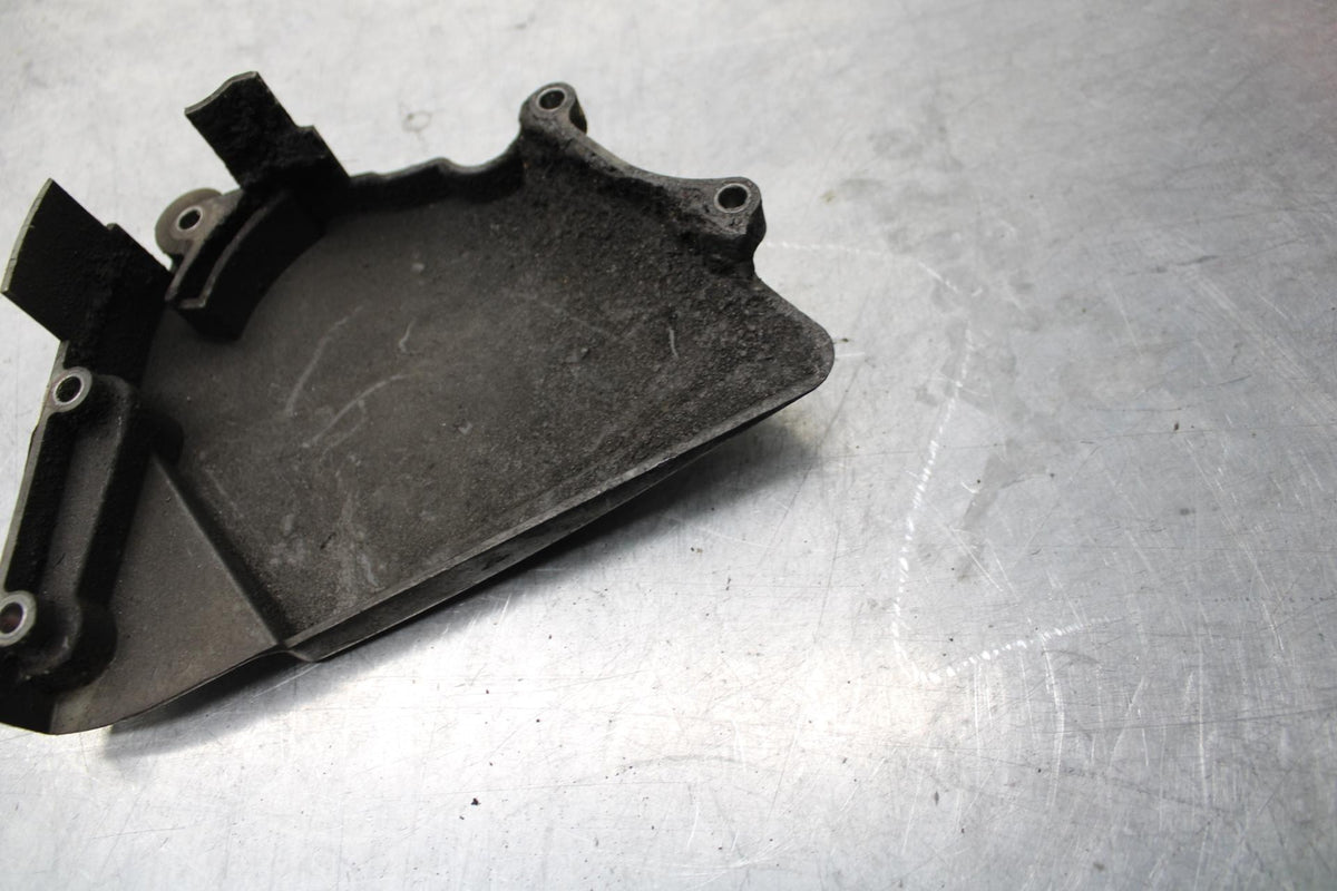 2001 Yamaha YZF R6 ENGINE SPROCKET COVER 5EB-15418-00-00 BB68