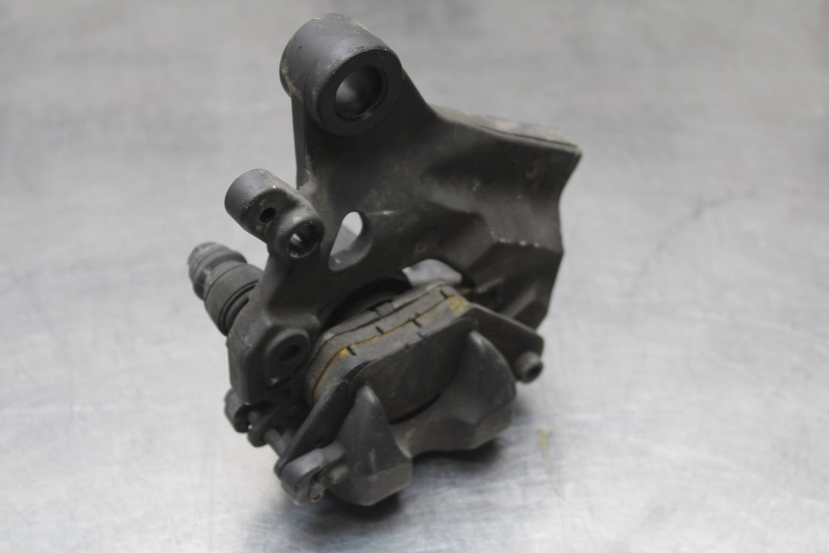 17-18 YAMAHA YZF R3 REAR BACK BRAKE CALIPER W MOUNT BRACKET BB813