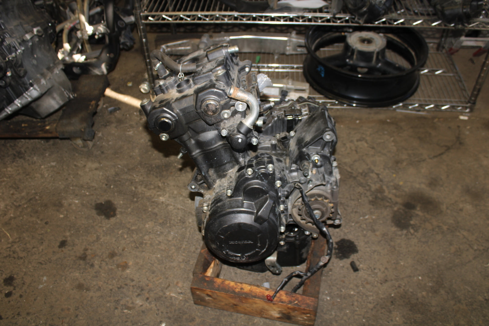13-15 HONDA CBR500R ENGINE MOTOR BB704