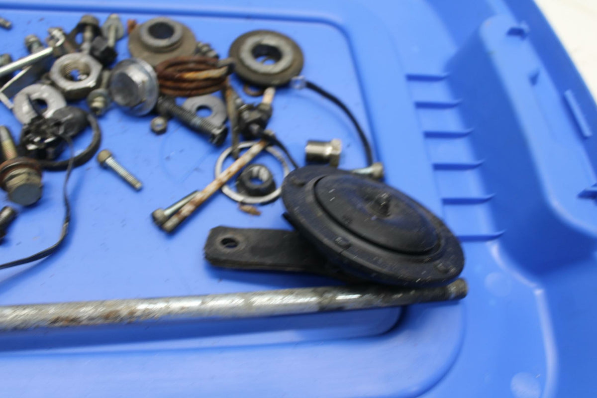 79-81 YAMAHA XS1100S HARDWARE BB401