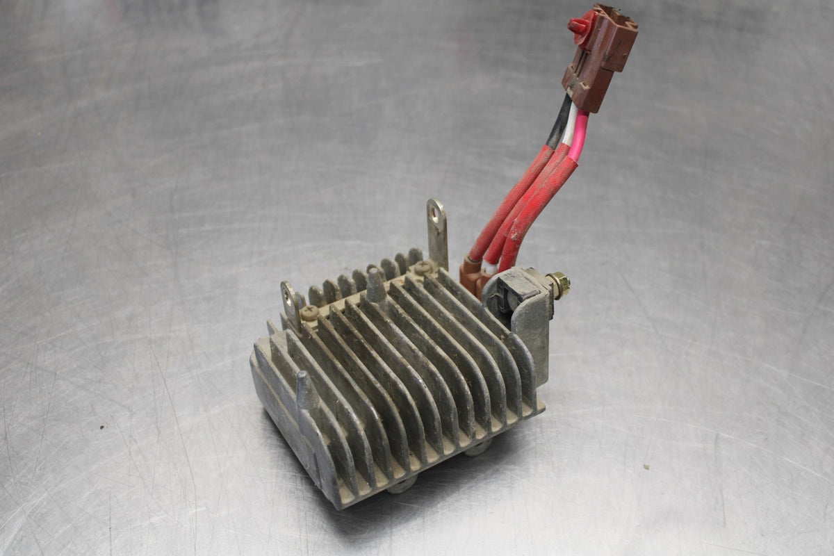 88-00 HONDA GOLDWING 1500 RECTIFIER VOLTAGE REGULATOR BB883