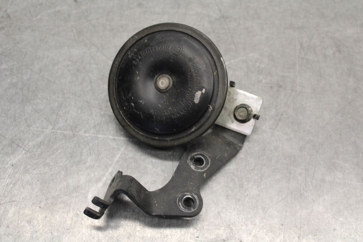 07-08 YAMAHA YZF R1 HORN SIGNAL BB675