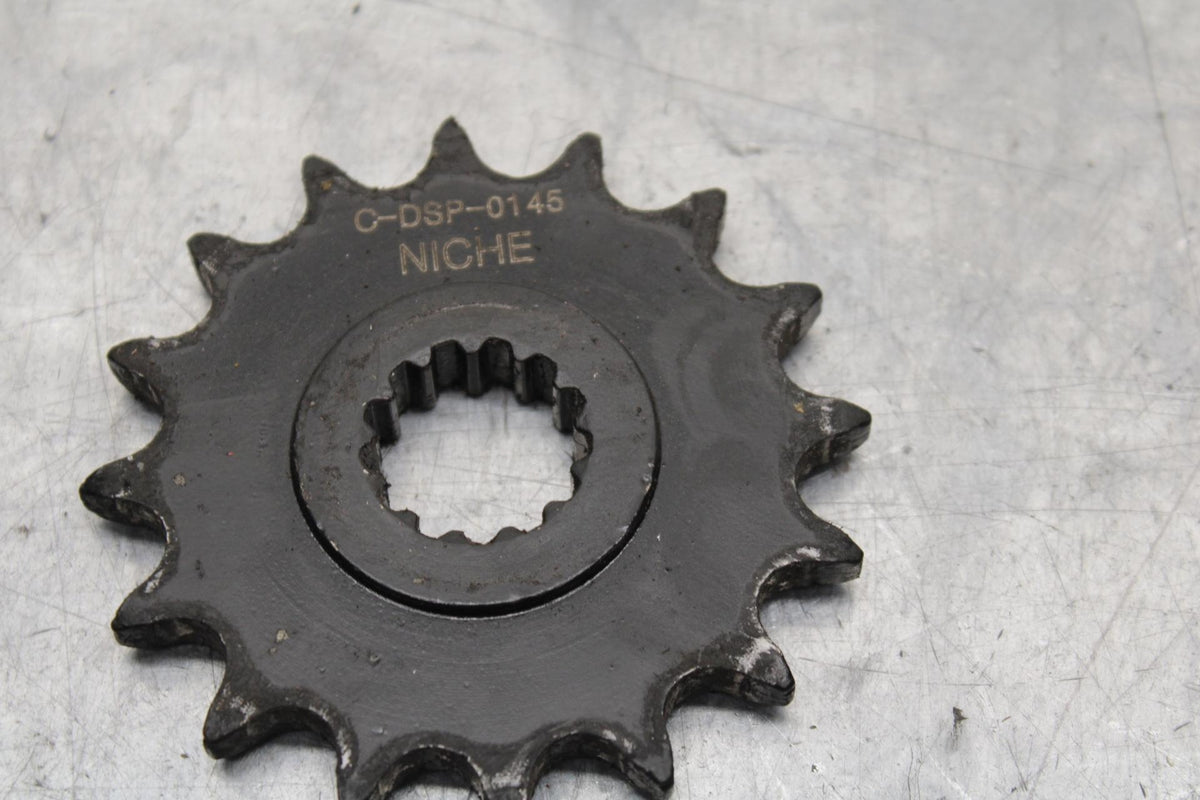 2007 Yamaha YZF R6 FRONT SPROCKET 2C0-17460-00-00 BB590