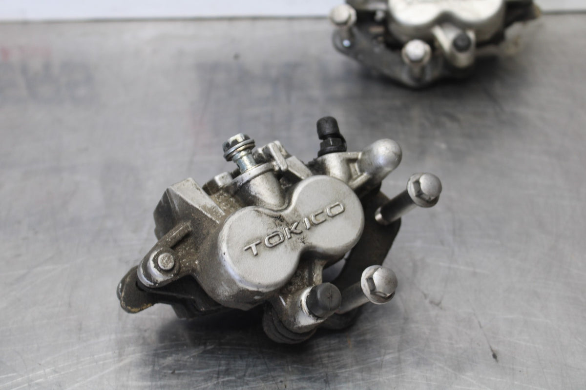 03 KAWASAKI VULCAN 1600 RIGHT LEFT FRONT BRAKE CALIPER SET PAIR CALIPERS BB865