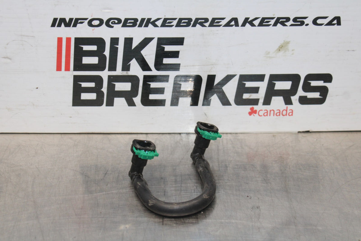 11-24 SUZUKI GSXR750 FUEL HOSE GAS LINE TUBE PIPE BB810