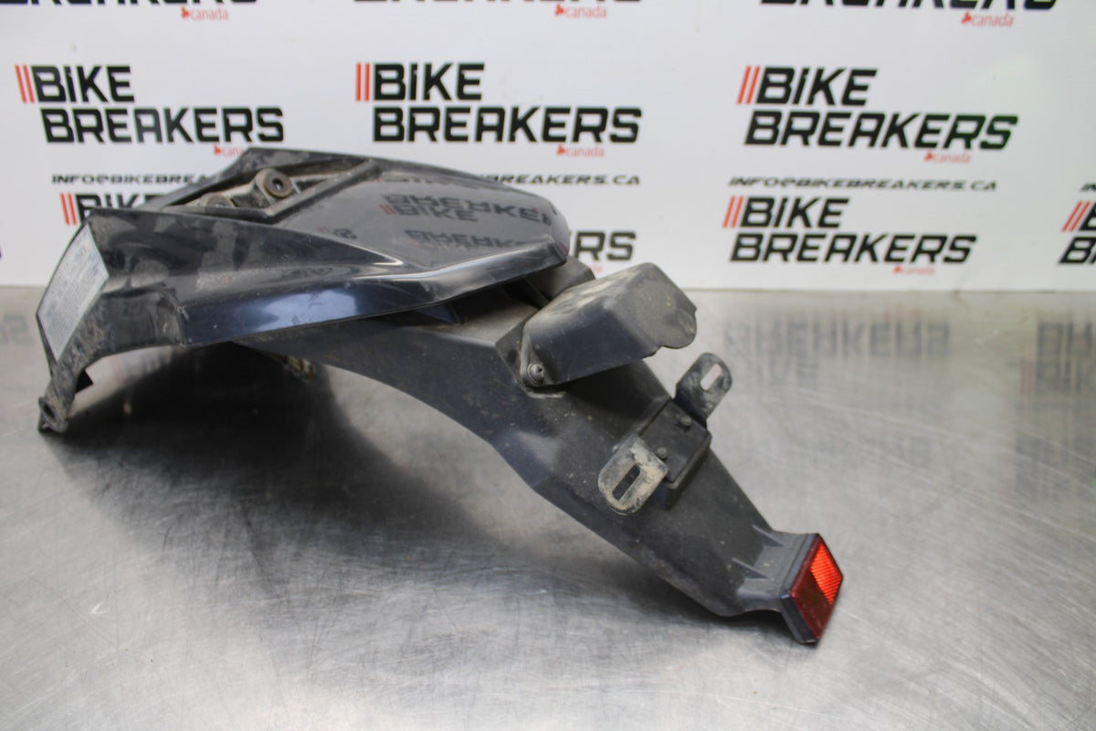 08-18 KAWASAKI KLR650 REAR BACK FENDER MUD GUARD BB183