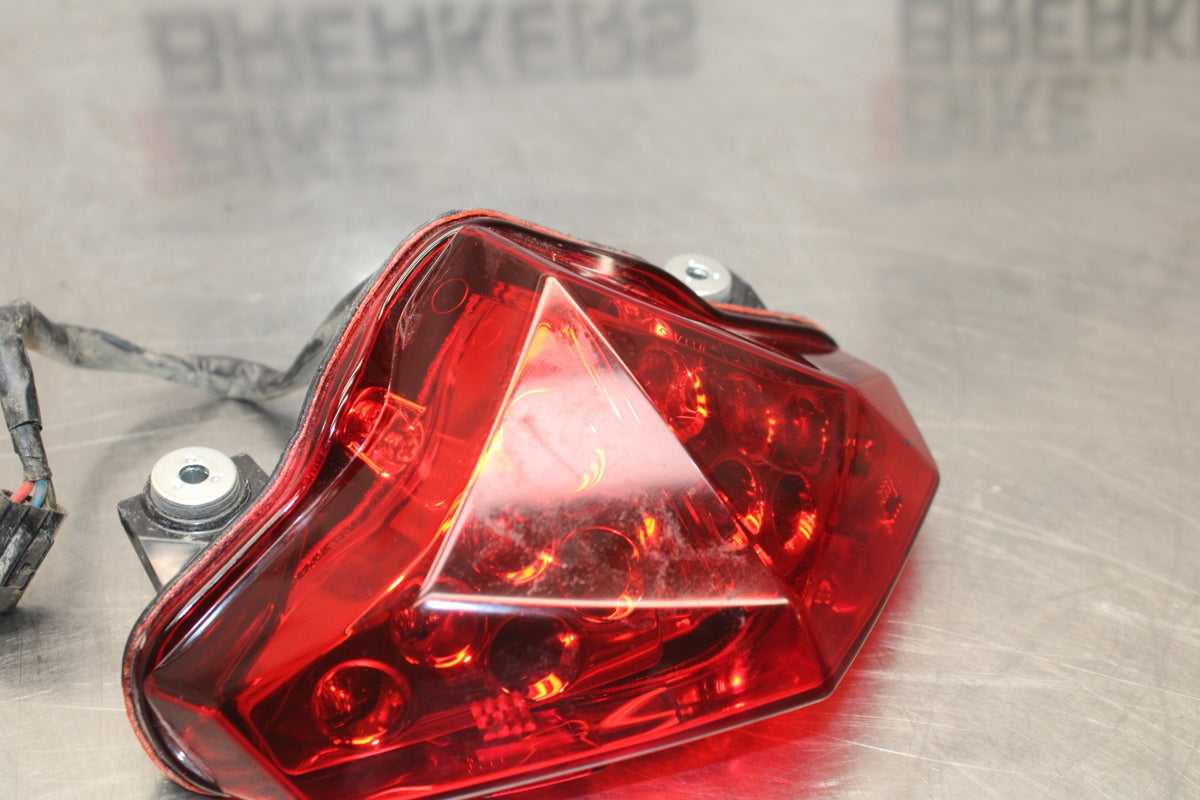 13 KAWASAKI NINJA 650 EX650F ABS REAR TAIL TAILLIGHT BACK BRAKE LIGHT BB828