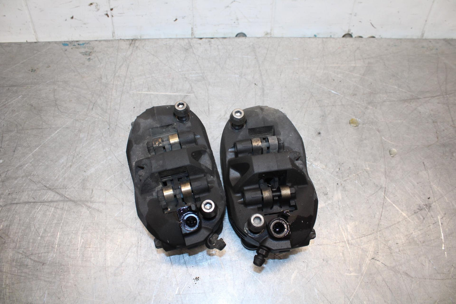 07-08 KAWASAKI CONCOURS 1400 ABS RIGHT LEFT FRONT BRAKE CALIPER SET PAIR BB449
