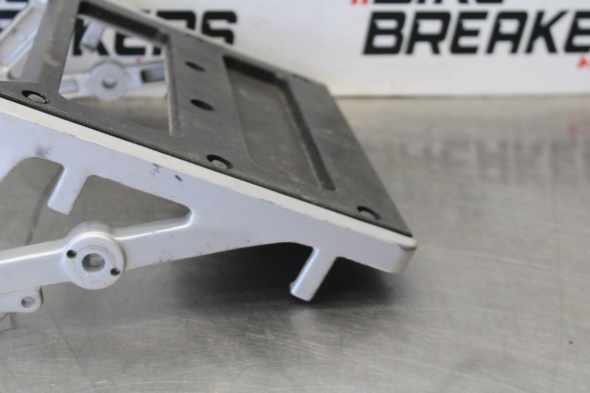 06 KAWASAKI KLR650 PASSENGER REAR SEAT GRAB BAR HANDLE REAR RACK BB919