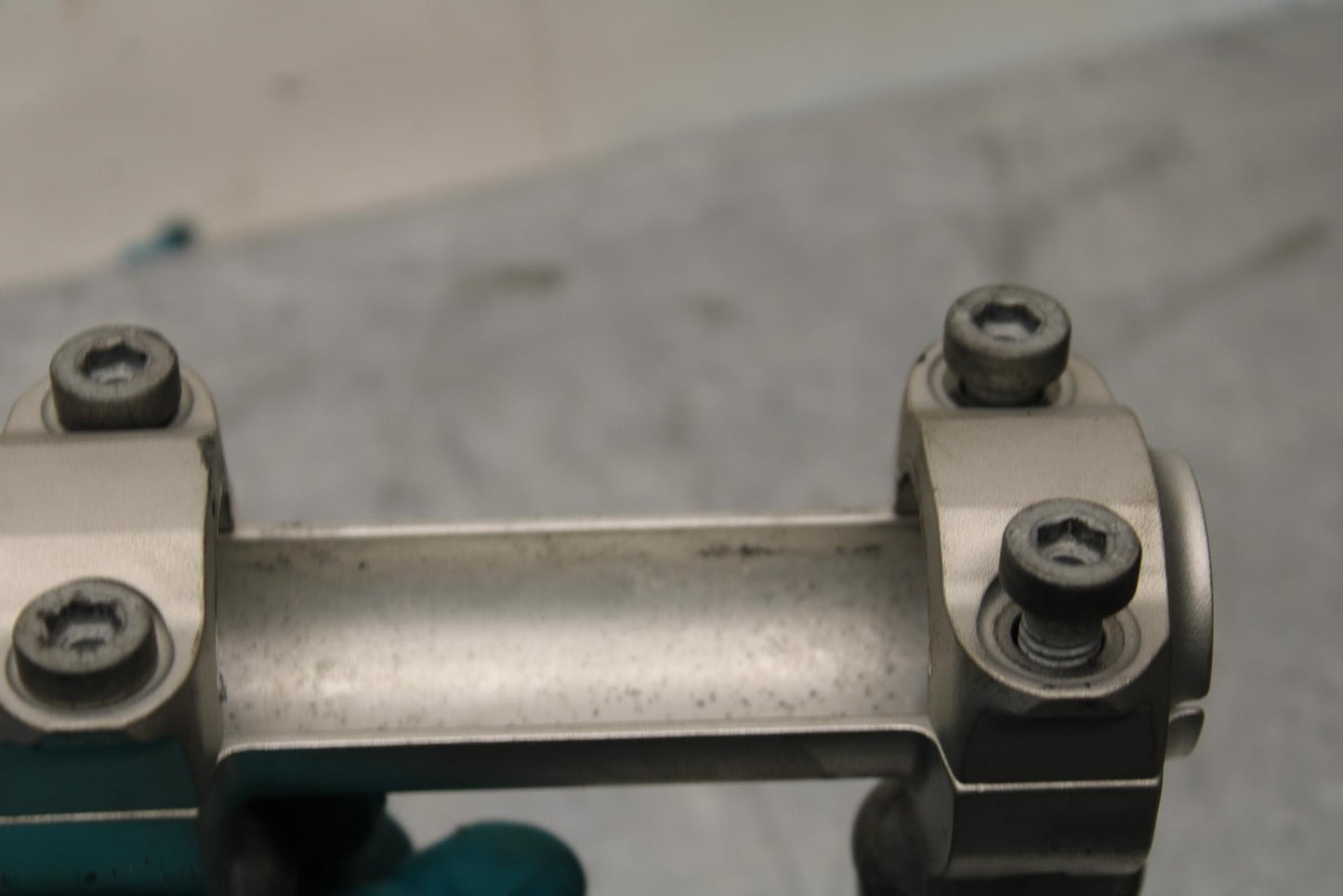 07-11 KTM  990 SUPER DUKE HANDLEBAR RISERS BB578