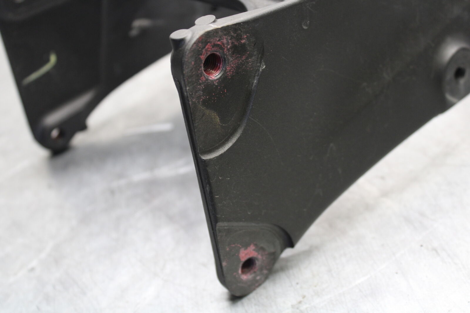 13-18 KAWASAKI NINJA ZX6R REAR SUBFRAME SUB FRAME 32160-0398 32160-0399 BB666