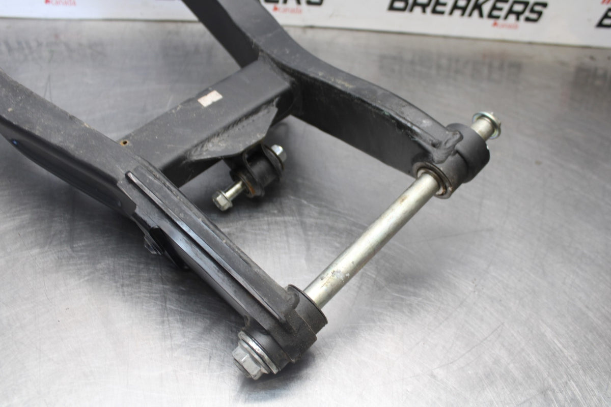 23 KAWASAKI NINJA 650 EX650 REAR SWINGARM BACK SUSPENSION SWING ARM BB920