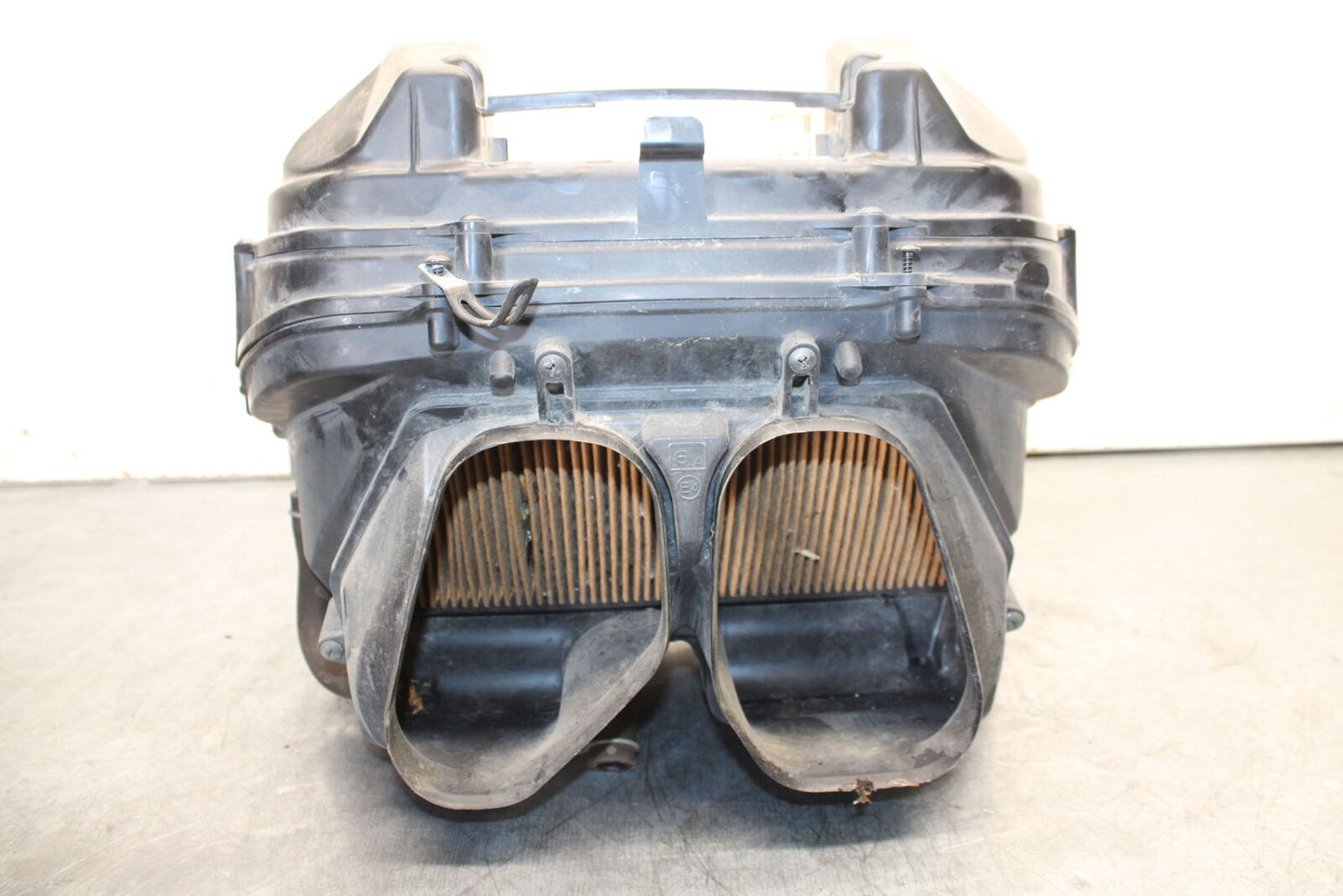 07-12 HONDA CBR600RR AIRBOX AIR INTAKE FILTER 17220-MFJ-D00 17240-MFJ-D00 BB672