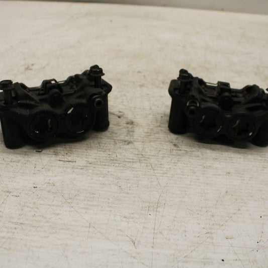 15 YAMAHA FZ09 RIGHT LEFT FRONT BRAKE CALIPER SET PAIR CALIPERS BB367
