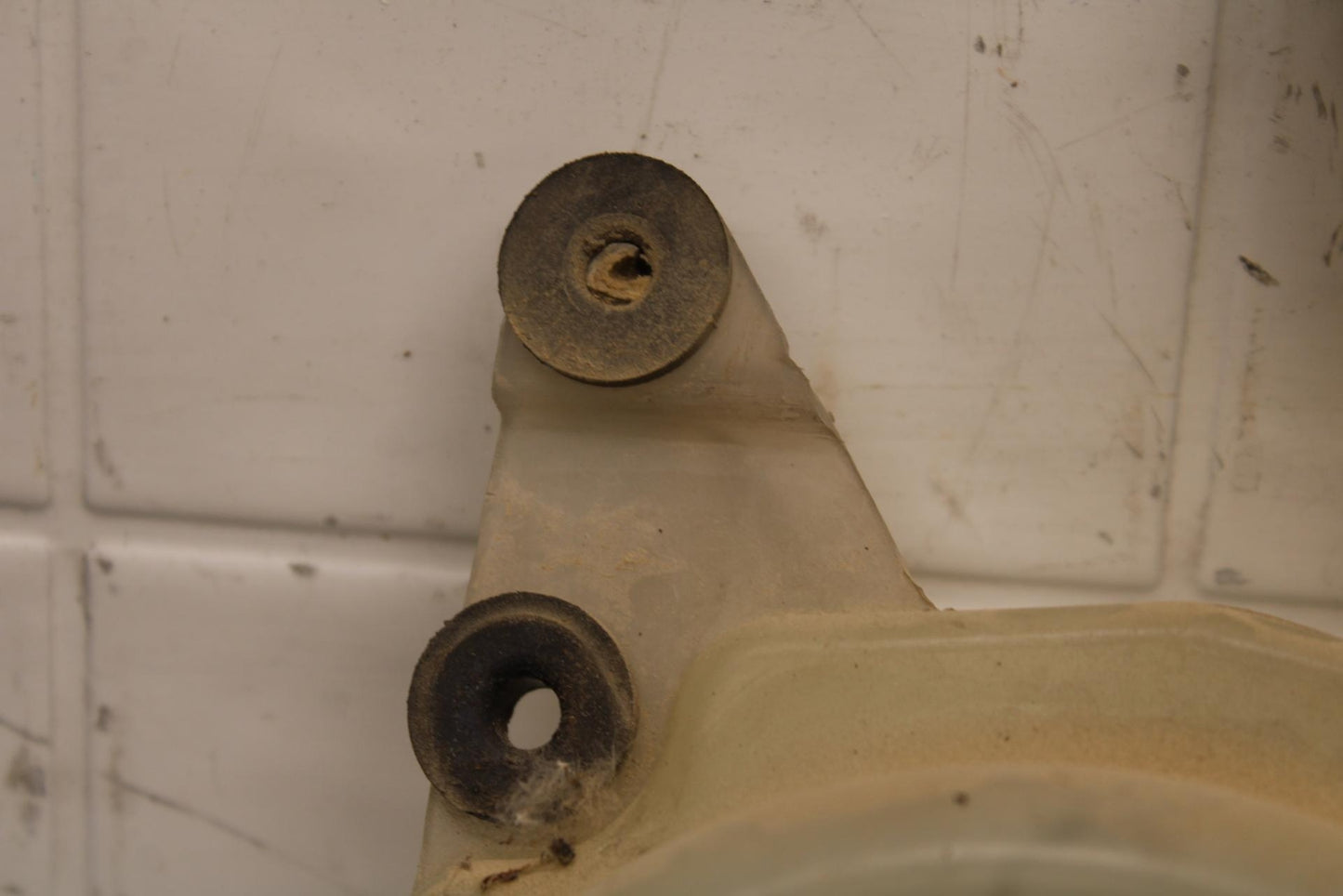 2006 Kawasaki Vulcan 900 VN900B Classic COOLANT WATER TANK RESERVOIR  BB585