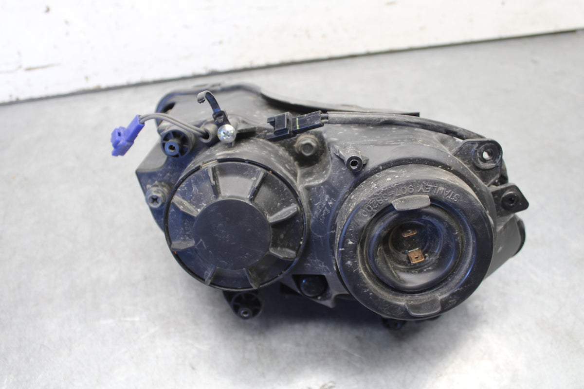 07-08 YAMAHA YZF R1 FRONT LEFT HEADLIGHT HEAD LIGHT LAMP 4C8-84303-41-00 BB675
