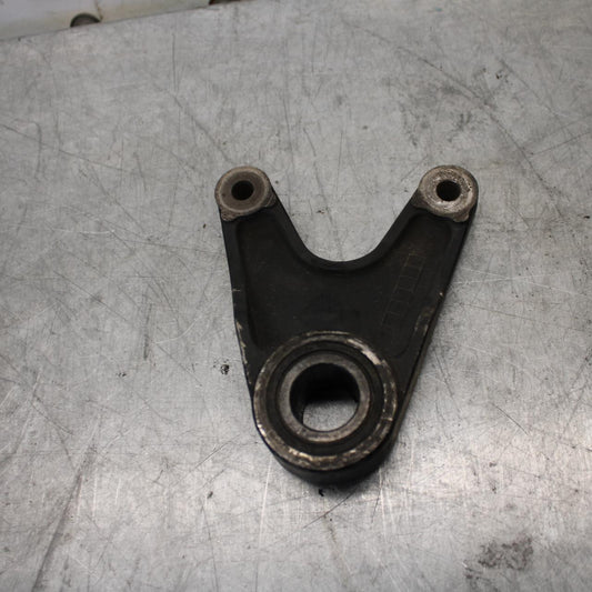 91-92 SUZUKI GSXR1100 GSXR 1100M REAR BRAKE CALIPER HANGER  BRACKET BB435