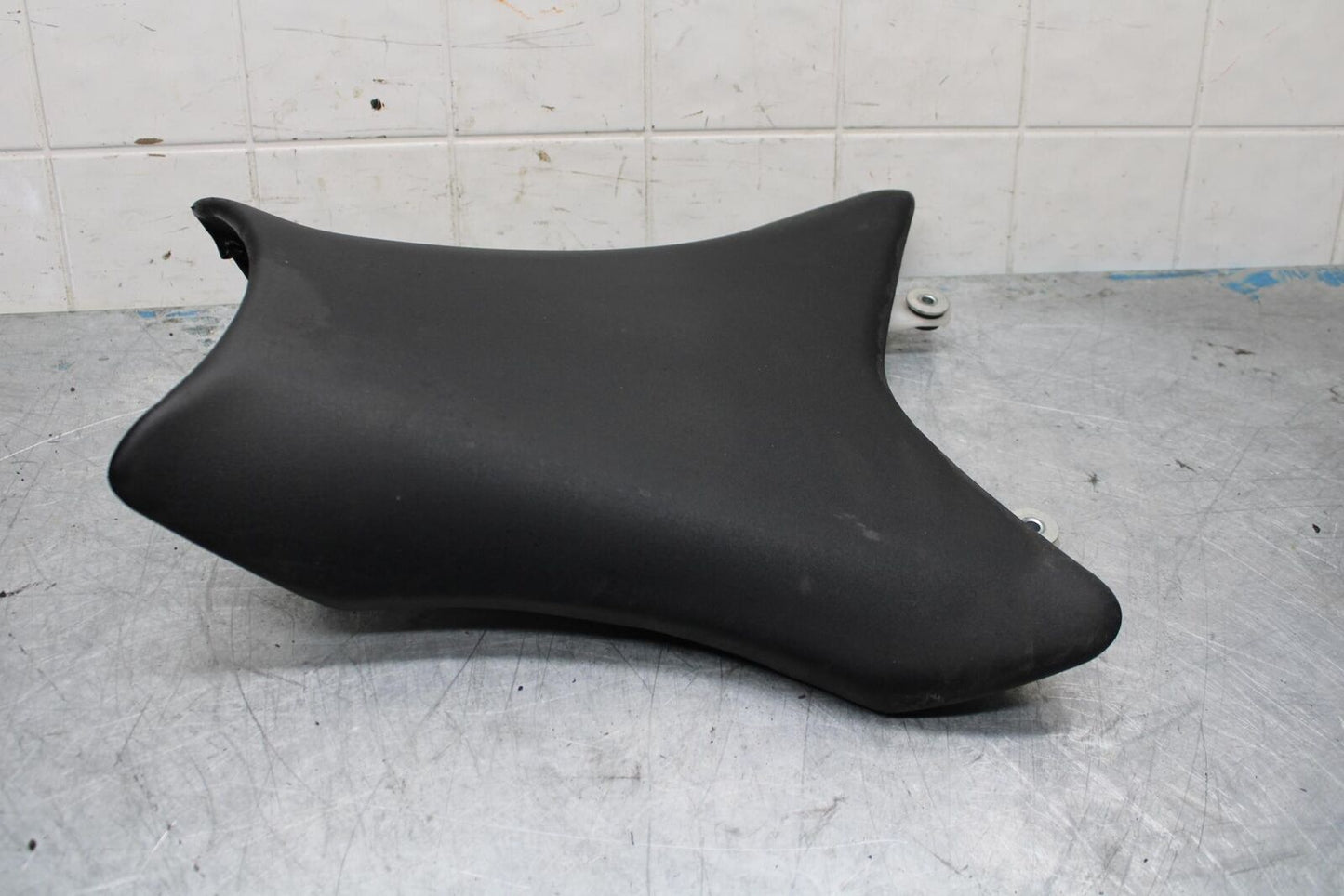 11-15 KAWASAKI ZX1000R FRONT DRIVERS SEAT PAD SADDLE PILLION BB445