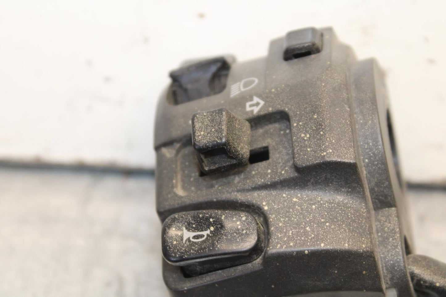 09-12 KAWASAKI NINJA ZX6R ZX600R LEFT CLIP ON HANDLE HORN SIGNALS SWITCH BB617