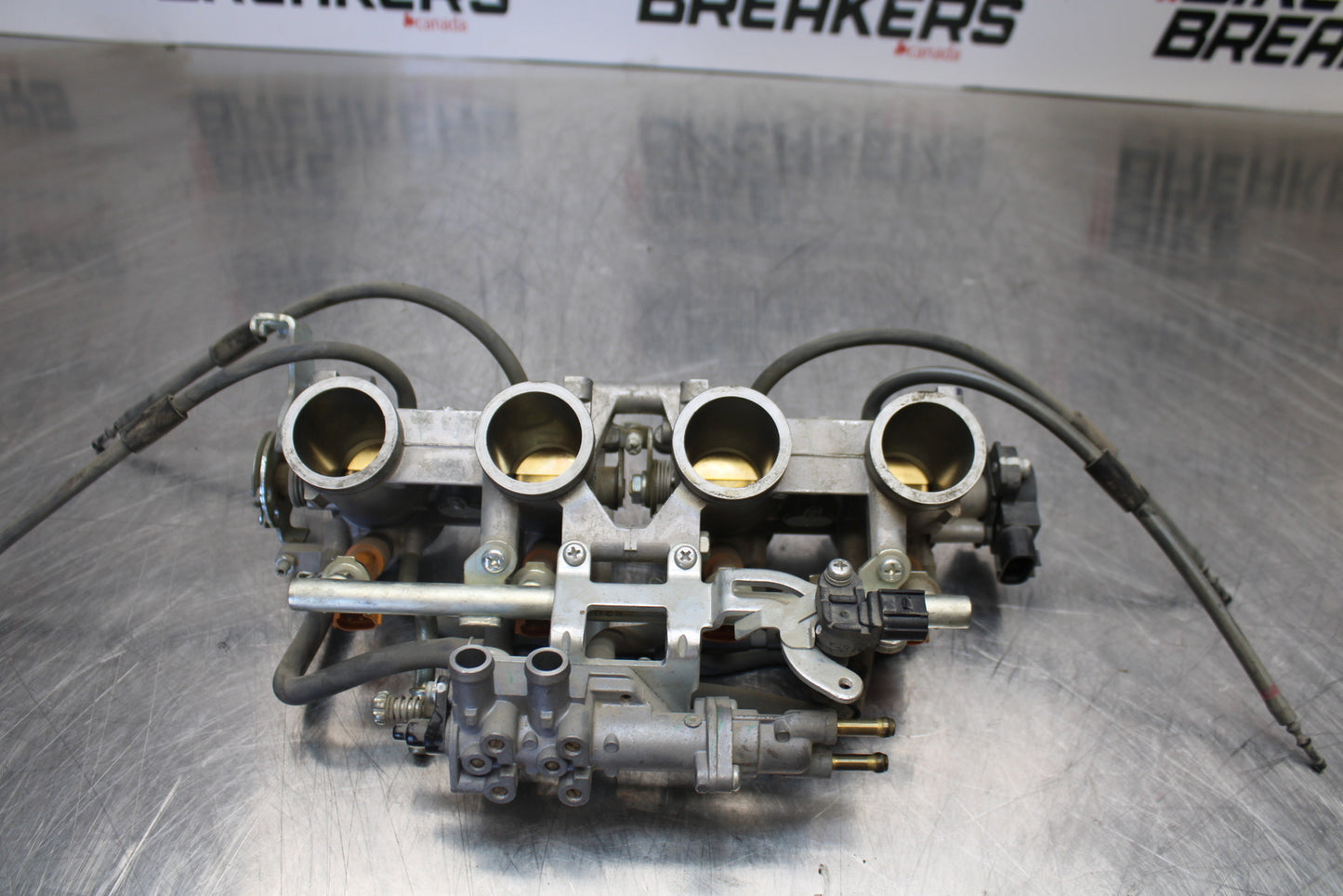 09-15 YAMAHA FZ6R MAIN FUEL INJECTORS / THROTTLE BODIES BB161