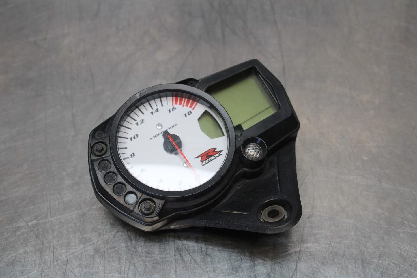 06-07 SUZUKI GSXR 600 SPEEDO TACH GAUGES CLUSTER SPEEDOMETER TACHOMETER BB170