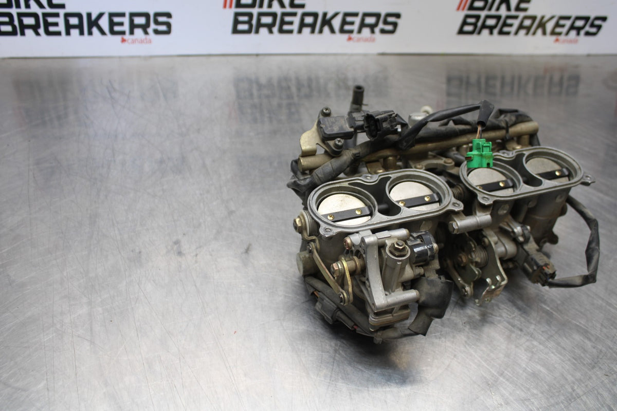 04-05 YAMAHA YZF R1 MAIN FUEL INJECTORS / THROTTLE BODIES BB173