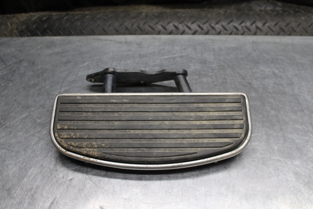 04 KAWASAKI VULCAN 1500 LEFT FRONT FOOT REST PEG STEP BB762