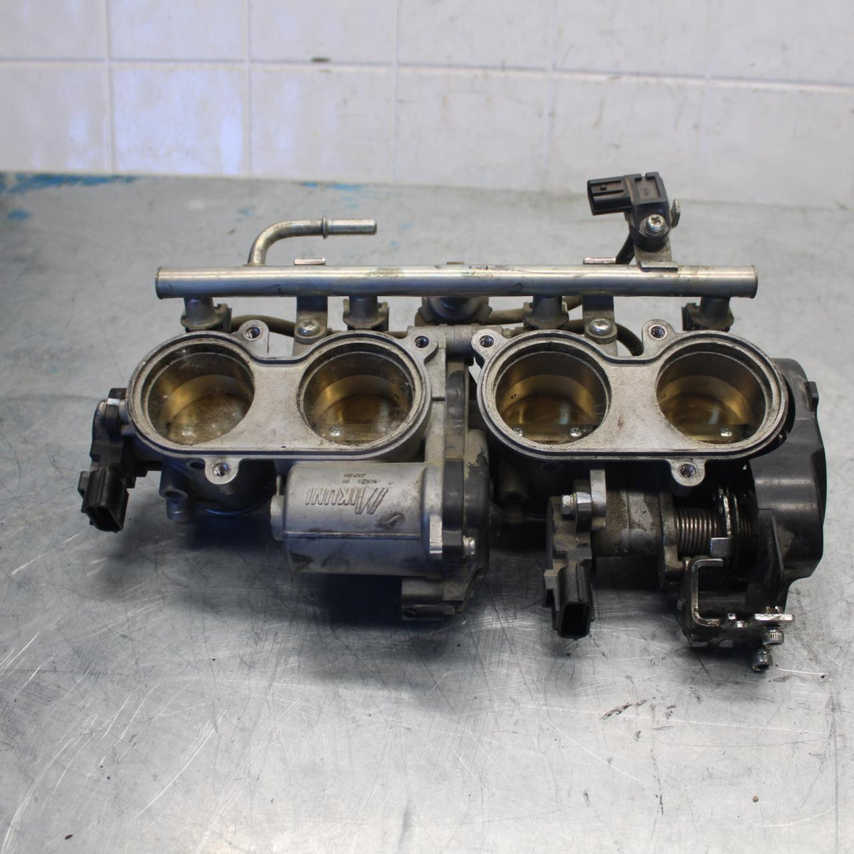 07-08 YAMAHA YZF R1 MAIN FUEL INJECTORS / THROTTLE BODIES BB425