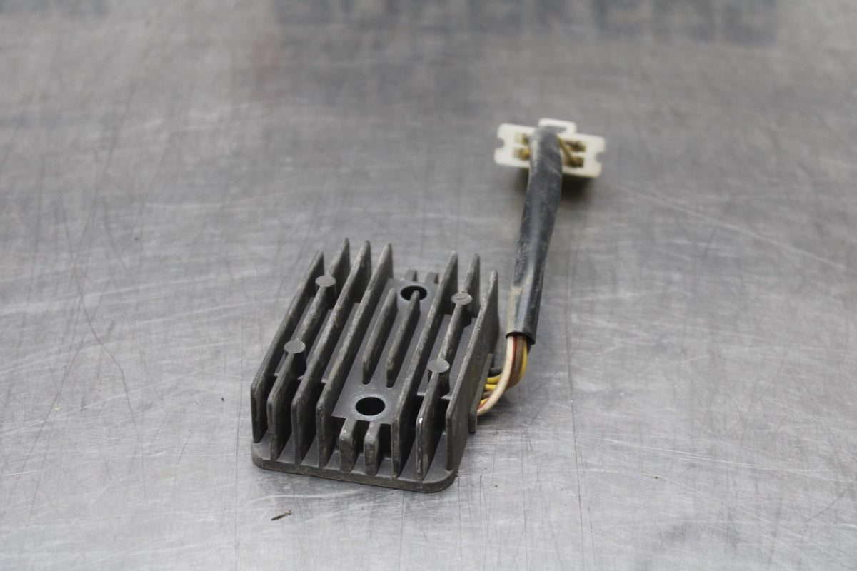 96 KAWASAKI NINJA 500 EX500A RECTIFIER VOLTAGE REGULATOR BB768
