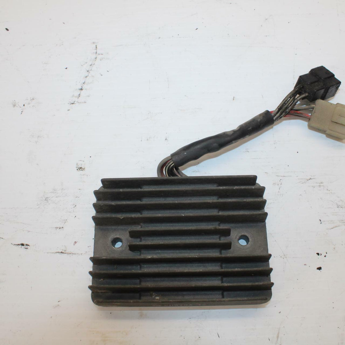 98-03 SUZUKI TL1000R RECTIFIER VOLTAGE REGULATOR BB267