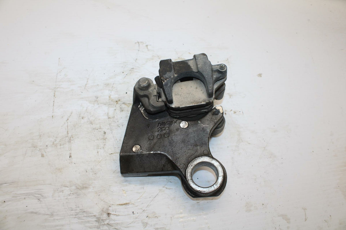 08-16 YAMAHA YZF R6 REAR  BRAKE CALIPER W MOUNT BRACKET 2C0-2580W-00-00 BB273