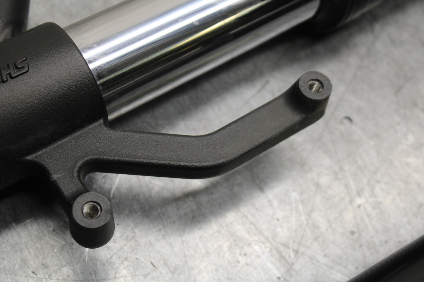 13-18 KAWASAKI NINJA ZX6R FRONT FORKS SET PAIR 44071-0834-56K BB666