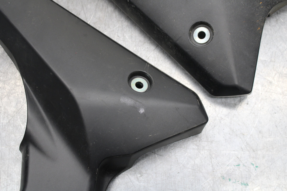 09-15 YAMAHA FZ6R RIGHT LEFT SIDE SEAT PANELS TRIMS COWLS FAIRINGS COVER BB719 