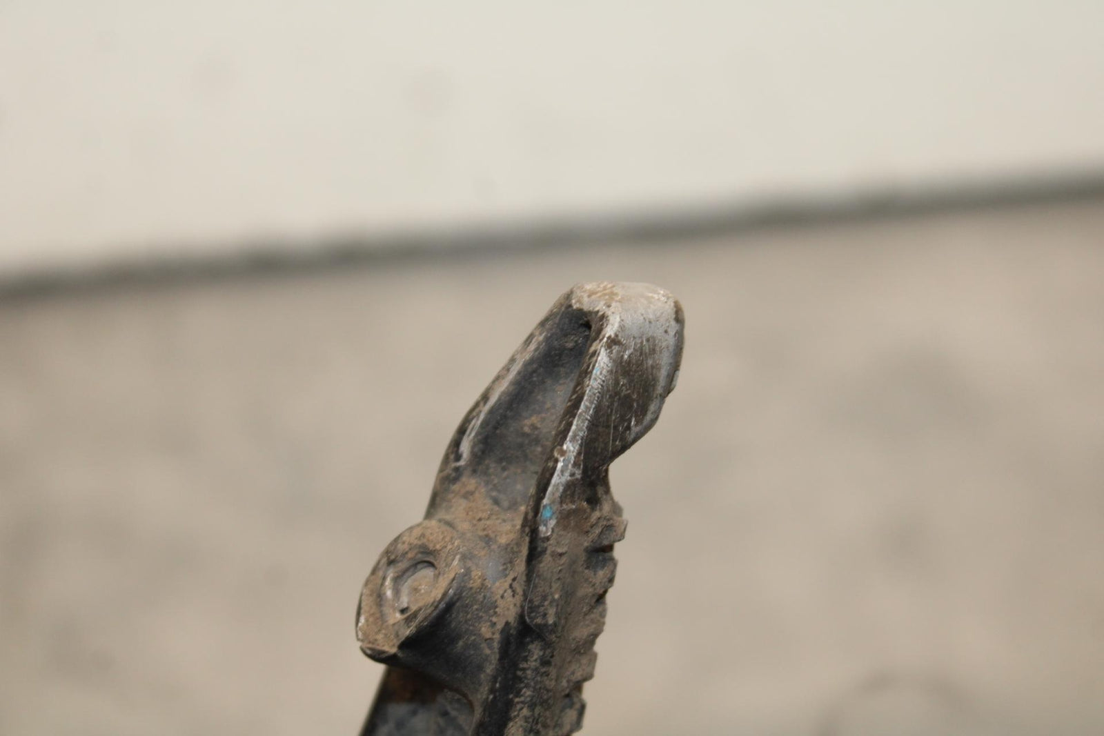 09-12 KAWASAKI NINJA ZX6R ZX600R LEFT REARSET DRIVER FOOT PEG REST STOP BB617