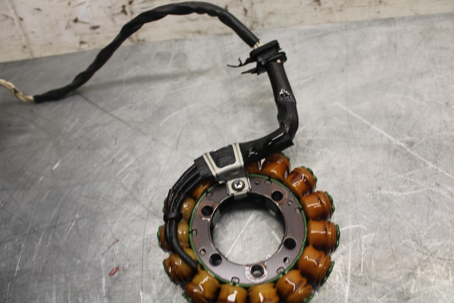 2010 Aprilia RSV1000R STATOR GENERATOR ALTERNATOR MAGNETO BB513