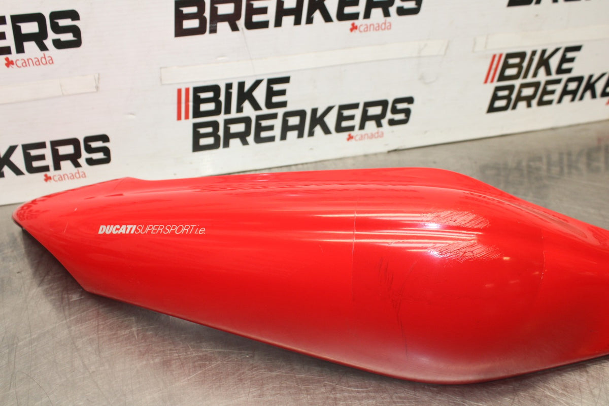 05 DUCATI SUPERSPORT 800 RIGHT REAR BACK TAIL FAIRING COWL SHROUD BB913