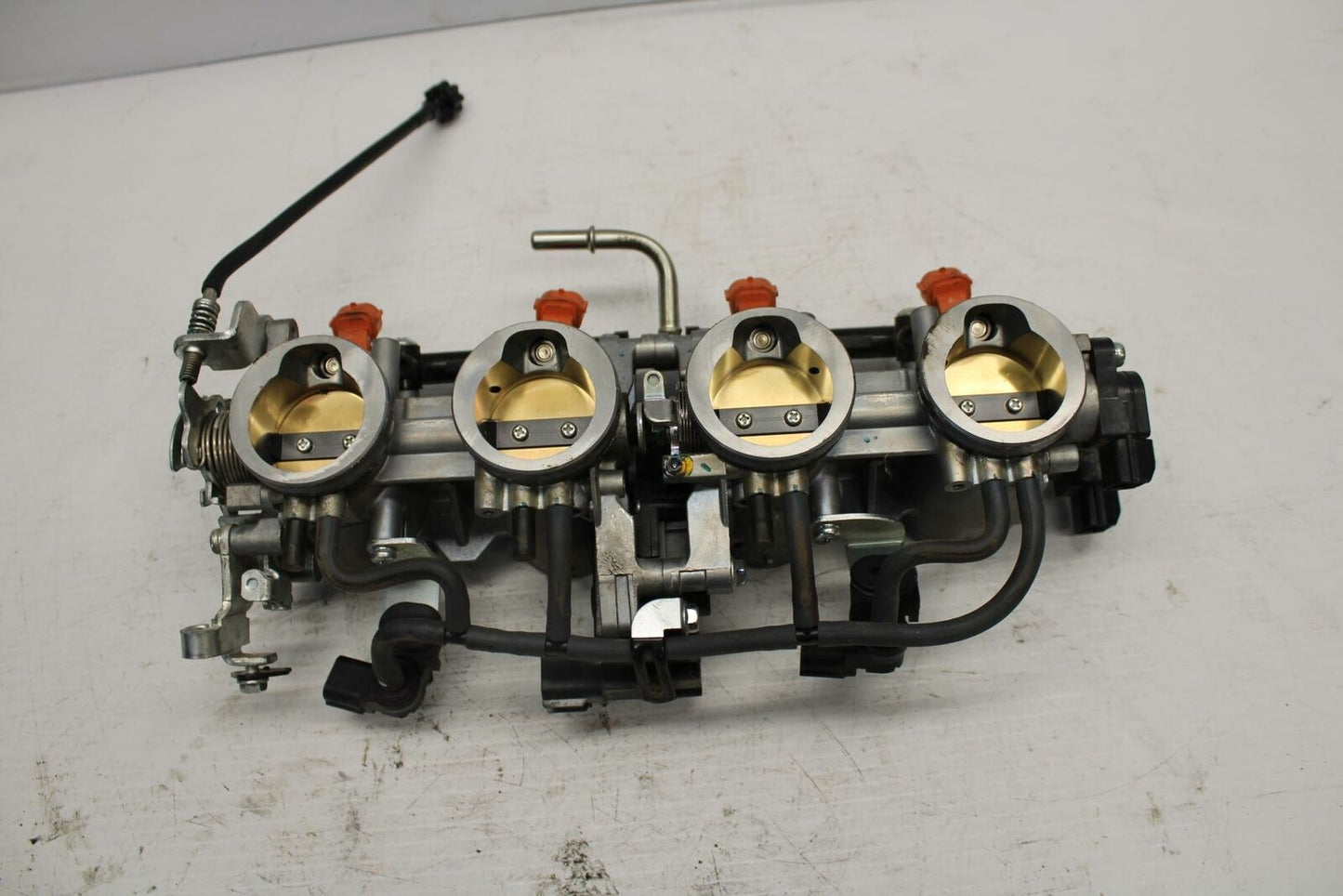 13-18 KAWASAKI NINJA ZX6R MAIN FUEL INJECTORS / THROTTLE BODIES 16163-0773 BB240