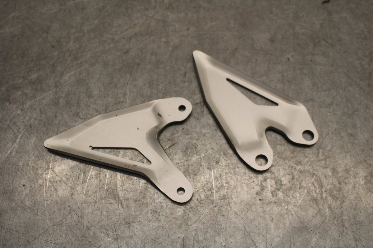 18-23 KAWASAKI NINJA 400 REARSET REAR SET HEEL GUARD COVER BB660 
