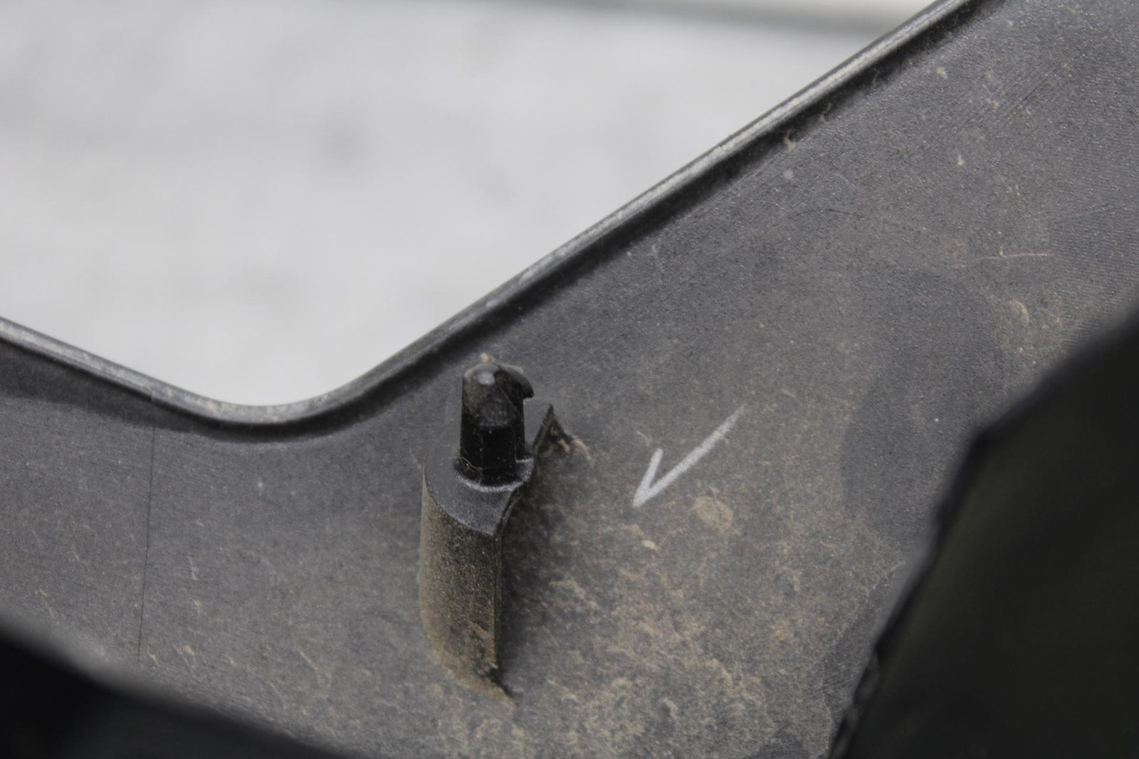 15-16 KAWASAKI EX300 RIGHT FRONT SIDE SEAT SADDLE PANEL TRIM COWL FAIRING BB635