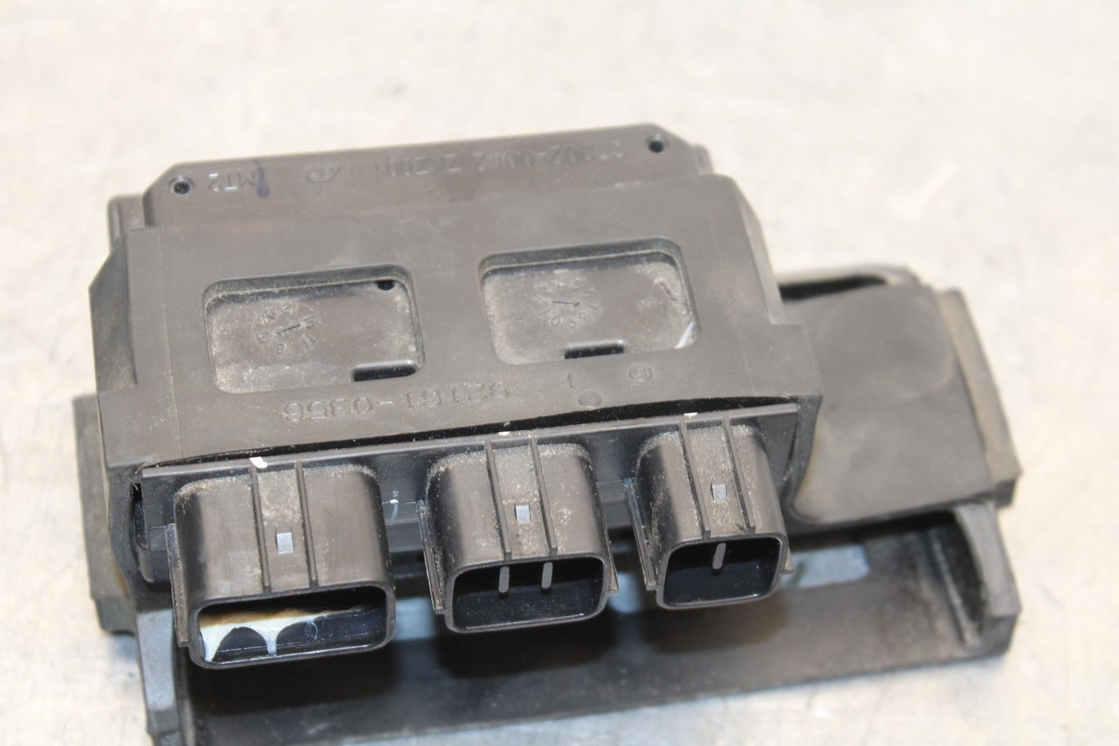 19-22 KAWASAKI Z400 RELAY ASSEMBLY BOX BB586