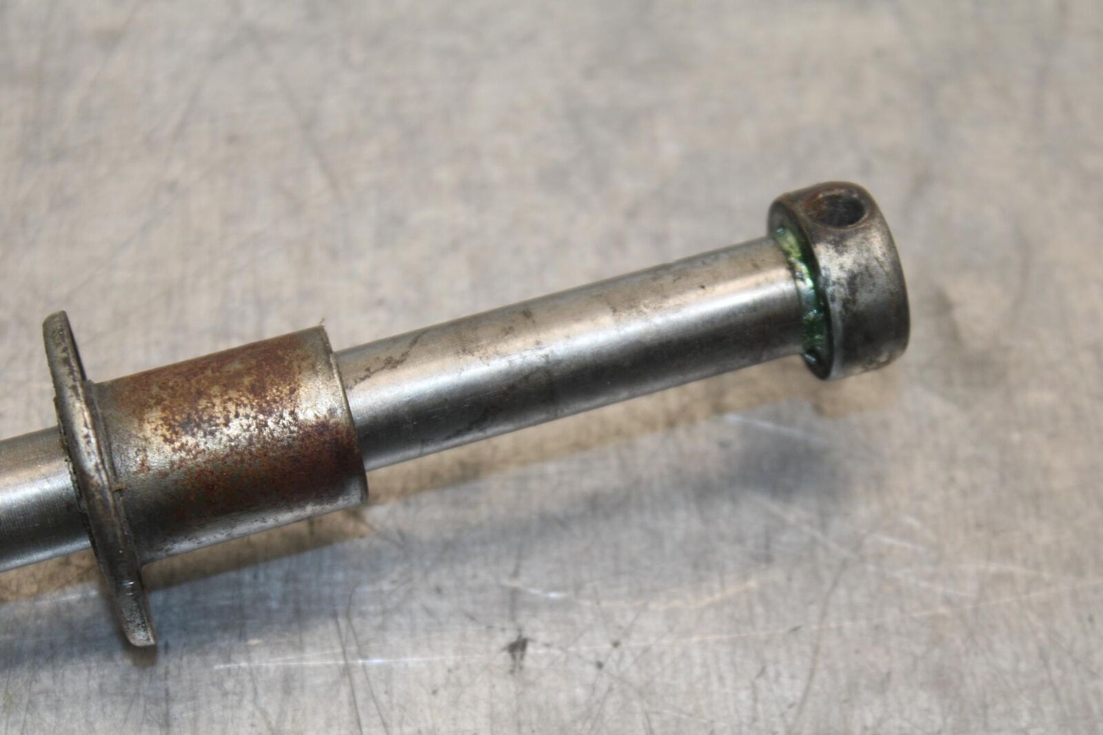 80-81 SUZUKI GS1000GL FRONT WHEEL RIM AXLE PIVOT BOLT BB103