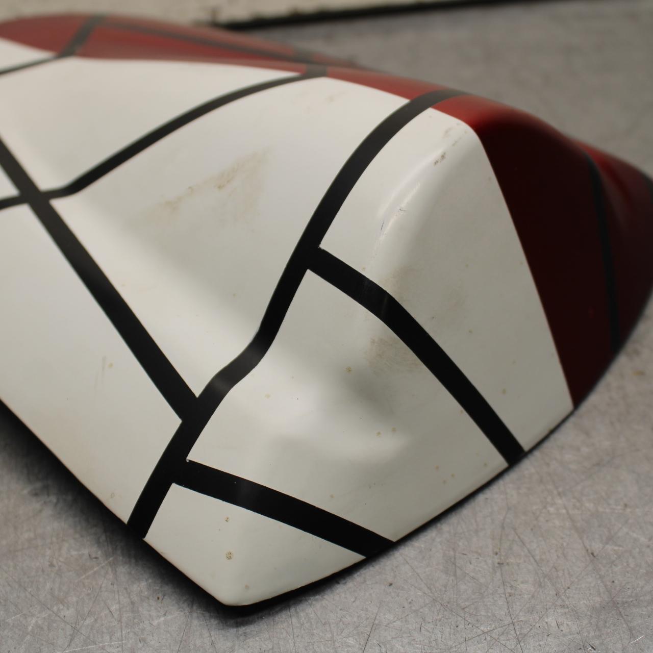 06-07 SUZUKI GSXR750 REAR BACK PASSENGER SEAT COVER BB645