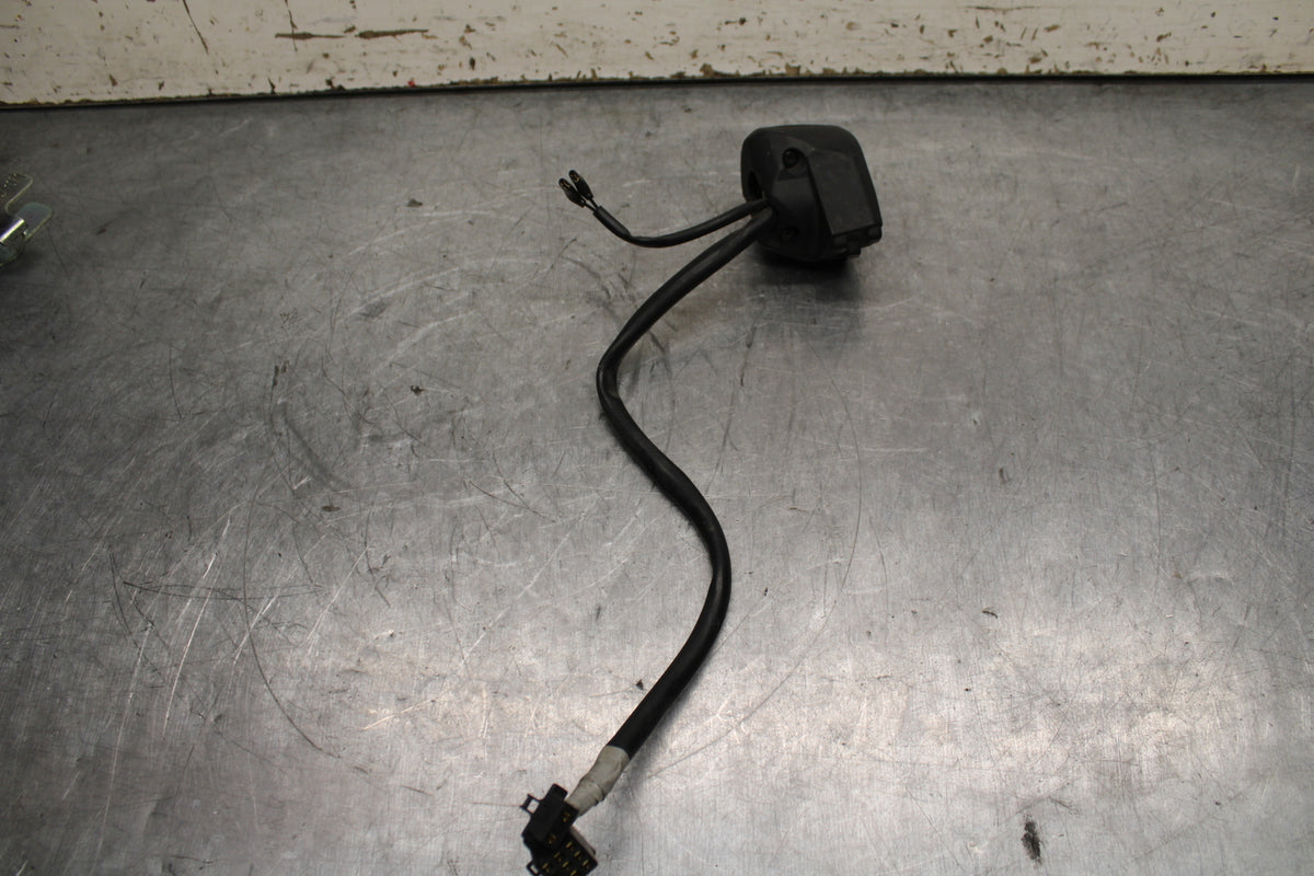 15-16 HONDA CB300F LEFT CLIP ON HANDLE HORN SIGNALS SWITCH SWITCHES BB740