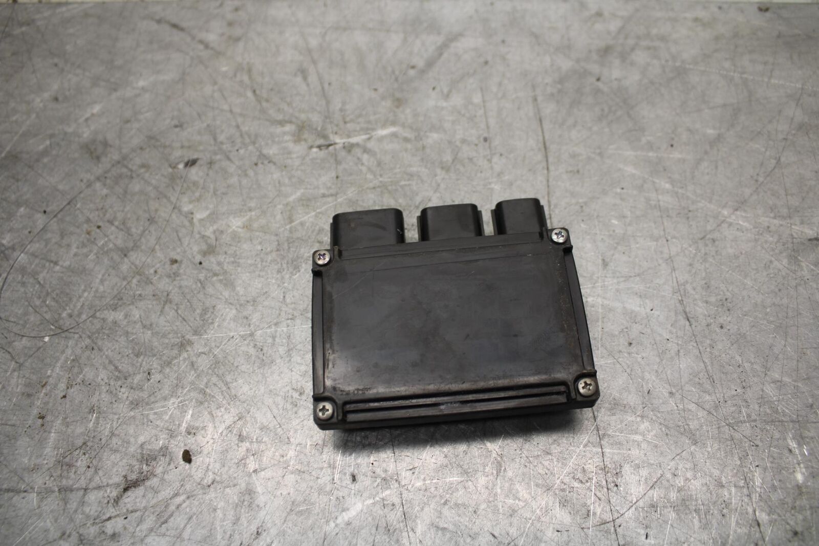 19-20 KAWASAKI NINJA ZX6R ZX636 RELAY ASSEMBLY FUSE BOX 27002-0050 BB528