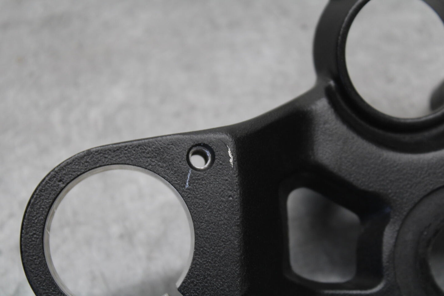 18-23 KAWASAKI NINJA 400 FORKS UPPER TRIPLE TREE CLAMP BB660